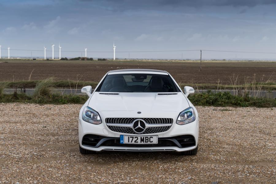  Mercedes-Benz SLC180 AMG Line (R172) 2016 года  (UK) (фото 10 из 40)
